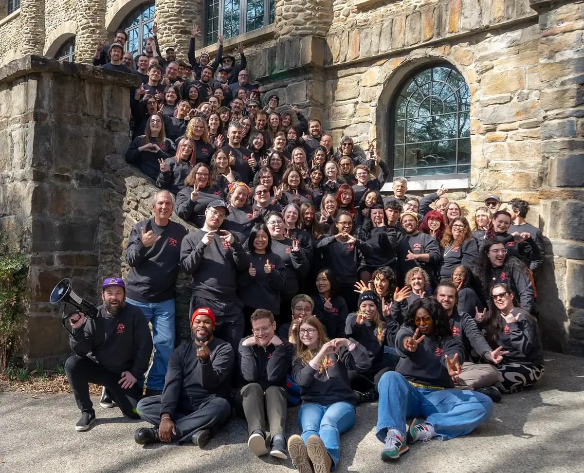 HeadCount group photo at team leader retreat
